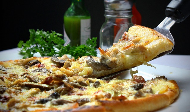 Truffle mushroom pizza